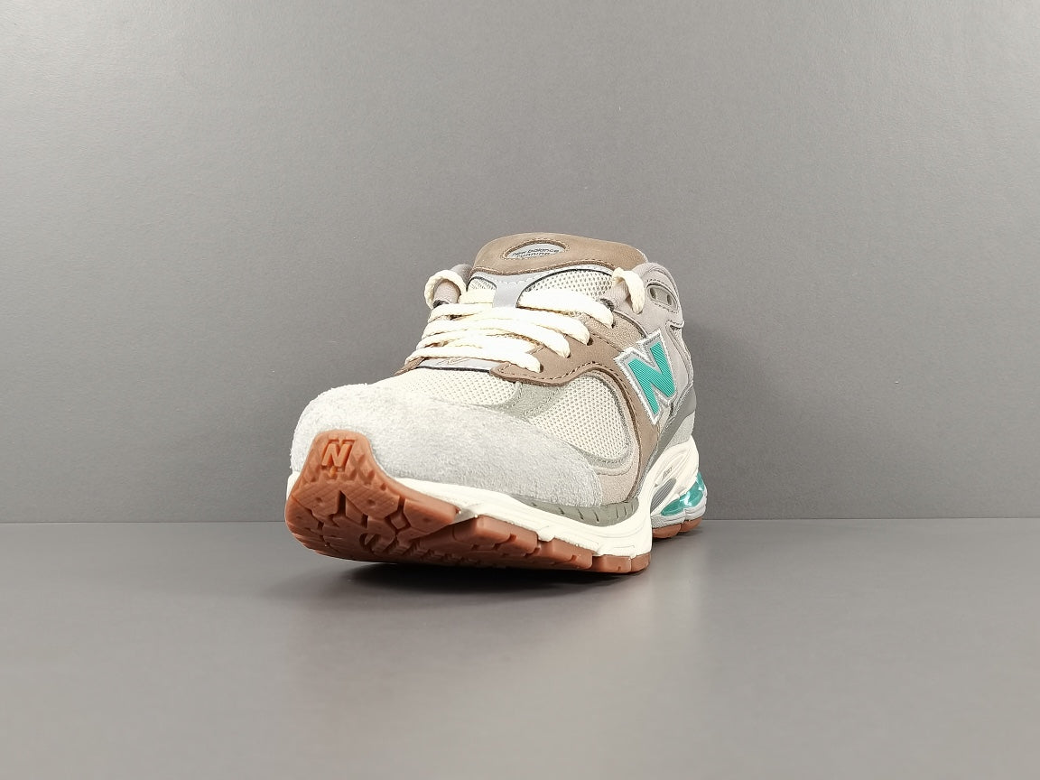 New Balance 2002R "Oasis "
