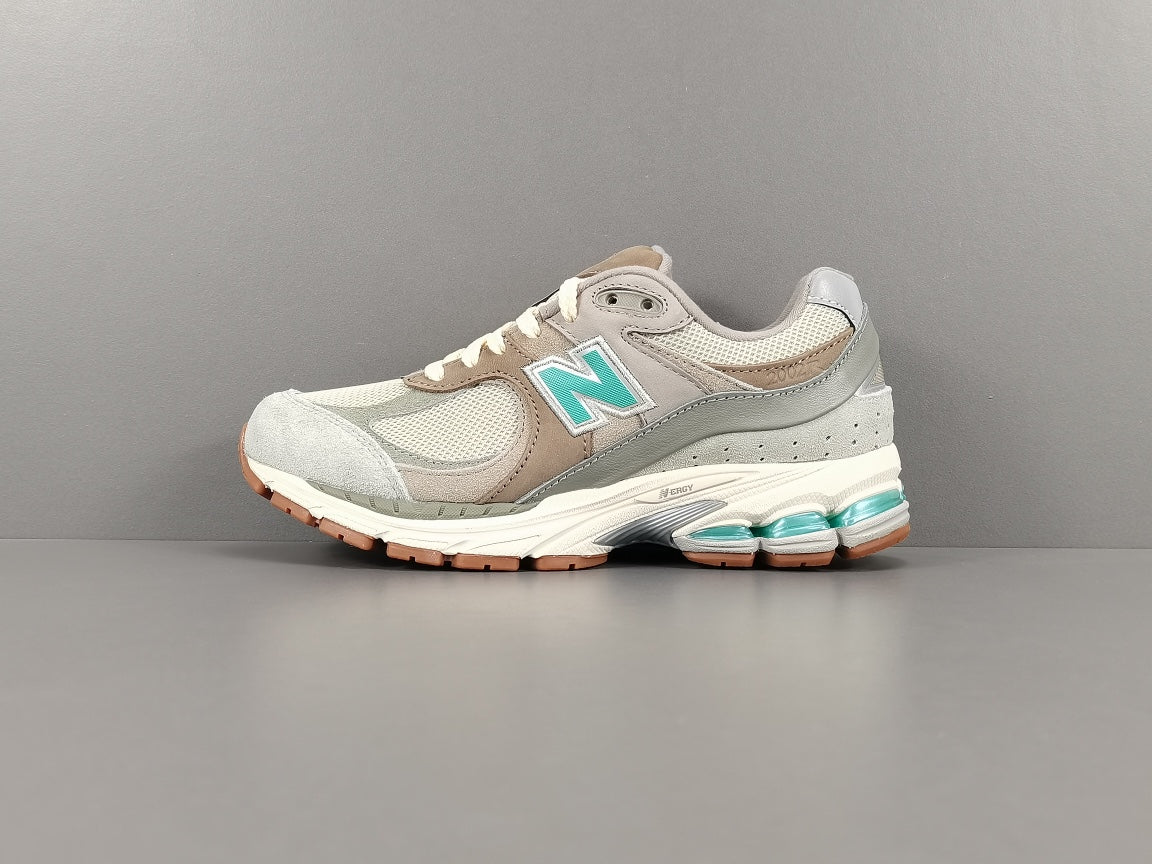 New Balance 2002R "Oasis "